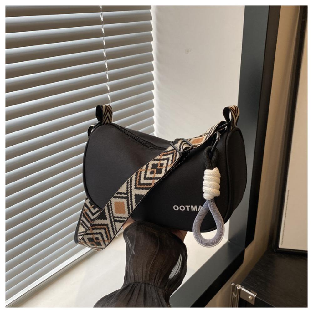 

New Casual Crossbody Bag Portable Wide Shoulder Strap Design Shoulder Bag Large Capacity Bucket Bag