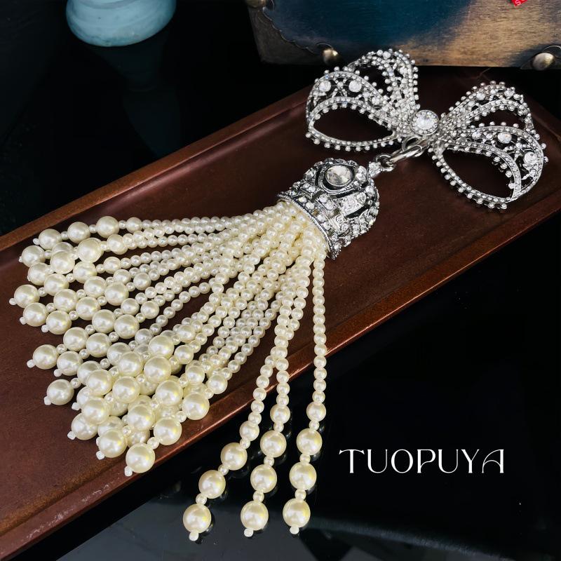 Gold Heart Feather Rhinestone Brooch - Retro Style Luxury Pin