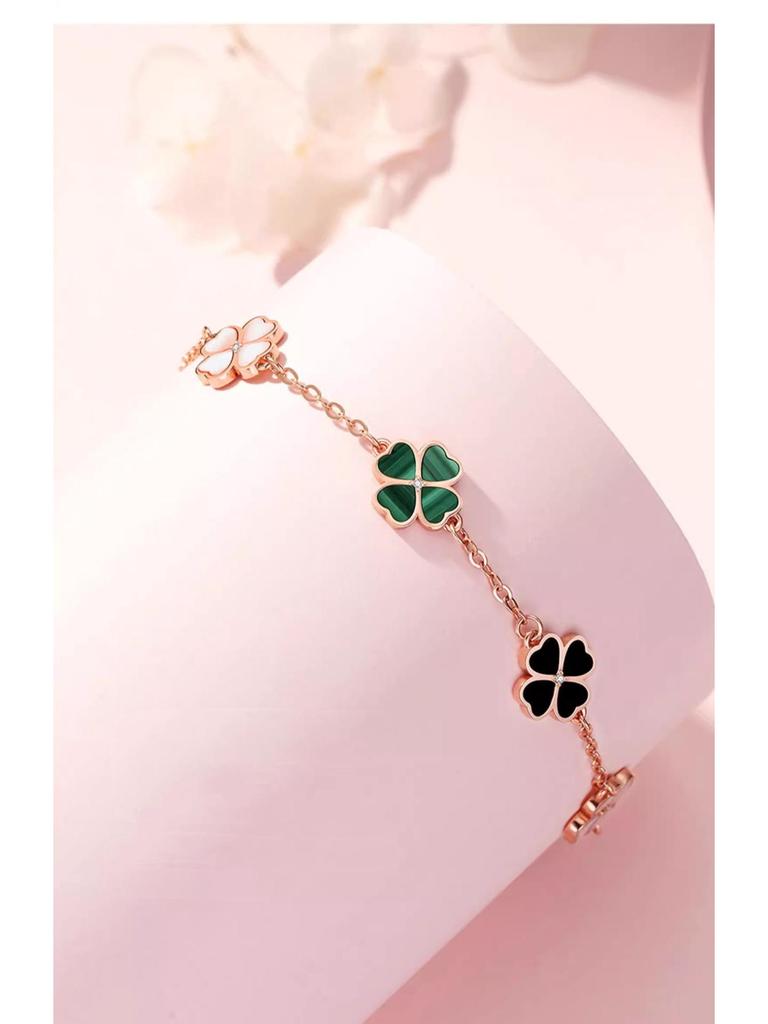 Elegant Four-Leaf Clover Bracelet: Natural Agate & Mother-of-Pearl – Perfect Valentine's or Birthday Gift for Her