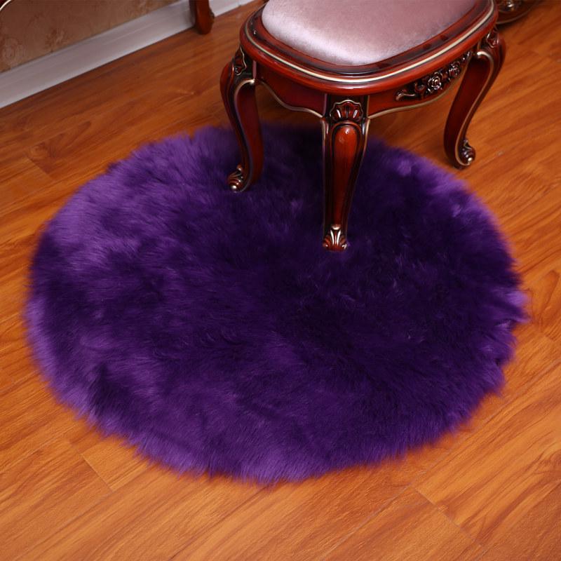 Modern White Plush Faux Wool Round Rug for Living Room or Bedroom