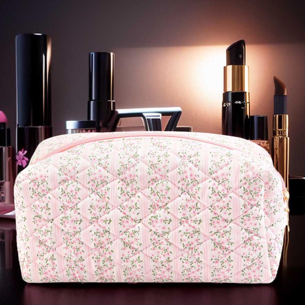 Women Padded Organizer Bag Large Capacity Cotton Cute Storage Handbag Zipper Closure Quilted Makeup Handbag Girls Daily Handbag