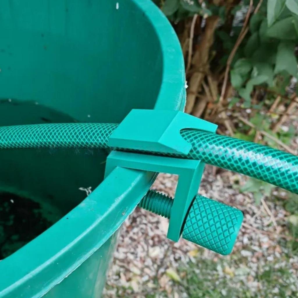 Rain Barrel Hose Holder Detachable Adjustable Clamp for Outdoor Rainwater Barrel Home Garden Yard Use