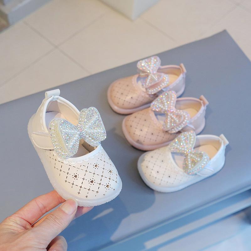 Summer Baby Shoes New Fashion Versatile Baby Girl Shoes Comfort Soft Anti Slip Breathable Sneakers Princess Flat Simple Sandals