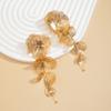 Orecchini Pendenti con Fiori a Petali Grandi Color Oro Esagerato per Donne Classici in Metallo Lunghi Pendenti Piercing Accessori Y2K Nuovo