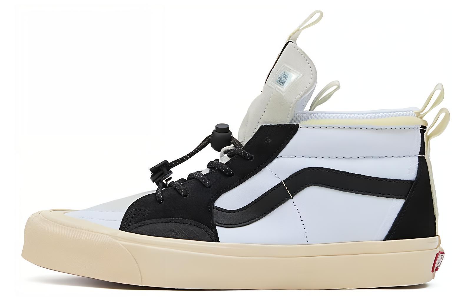 

Sk8 Advisory Board Crystals x Sk8 Vans-Hi Ext Black White VN000BW6BZW 38