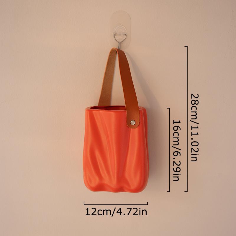 

1PC Plastic Storing Beautiful Hotels Practical Simple Design Handheld Vase Gift High Quality Material Fashionable Appearance