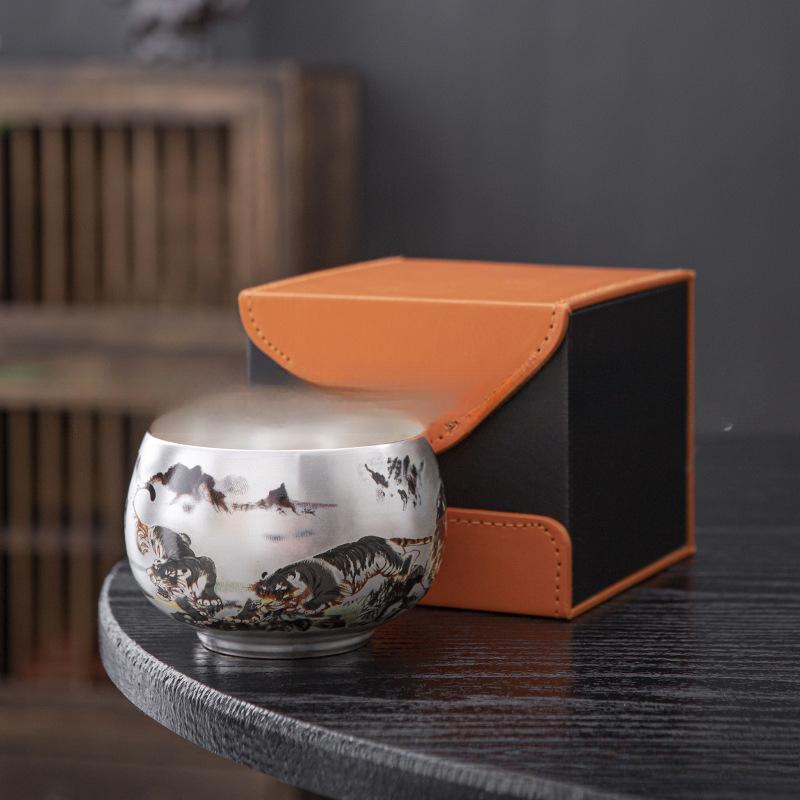 Vergoldete Silber-Teetasse Kreative China-Chic Einzelne Keramik-Teeschale Kulturelle Kreative Tee-Meister-Tasse Geschenkbox Feiertagsgeschenk