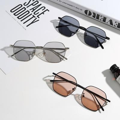 Glasses 30011 Textured Polygonal Metal Frame Sunglasses, Square Retro Sunglasses For Women