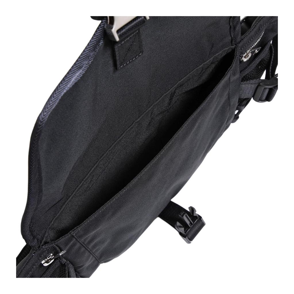 Celine Logo Print Adjustable Shoulder Strap Nylon Waist Bag Small Men waist bag Black 116362DMT-38SI