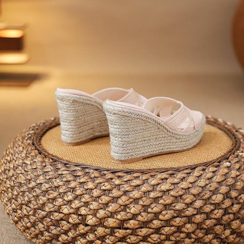 French Woven Platform Open-toed Sandals Women's Outer Wear Wedge Heel Cool Slippers Cross Belt Casual High Heels 2025 New