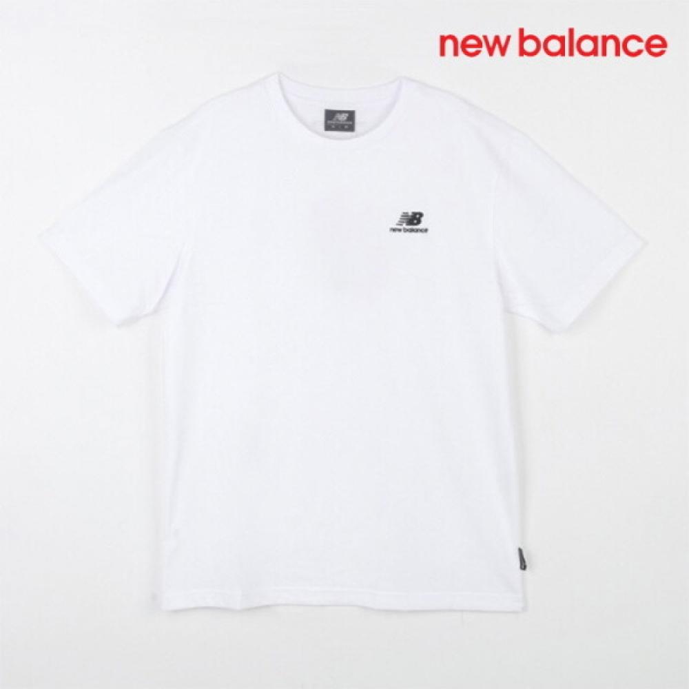 New Balance EssenTial Small Logo T shirT   H18  Nbnefco323 10