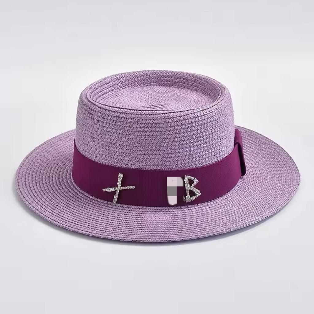 Fashionable Metal XRB Letter Straw Hats for Women Summer Elegant Holidays Boater Hat Outdoor Beach Sun Hat