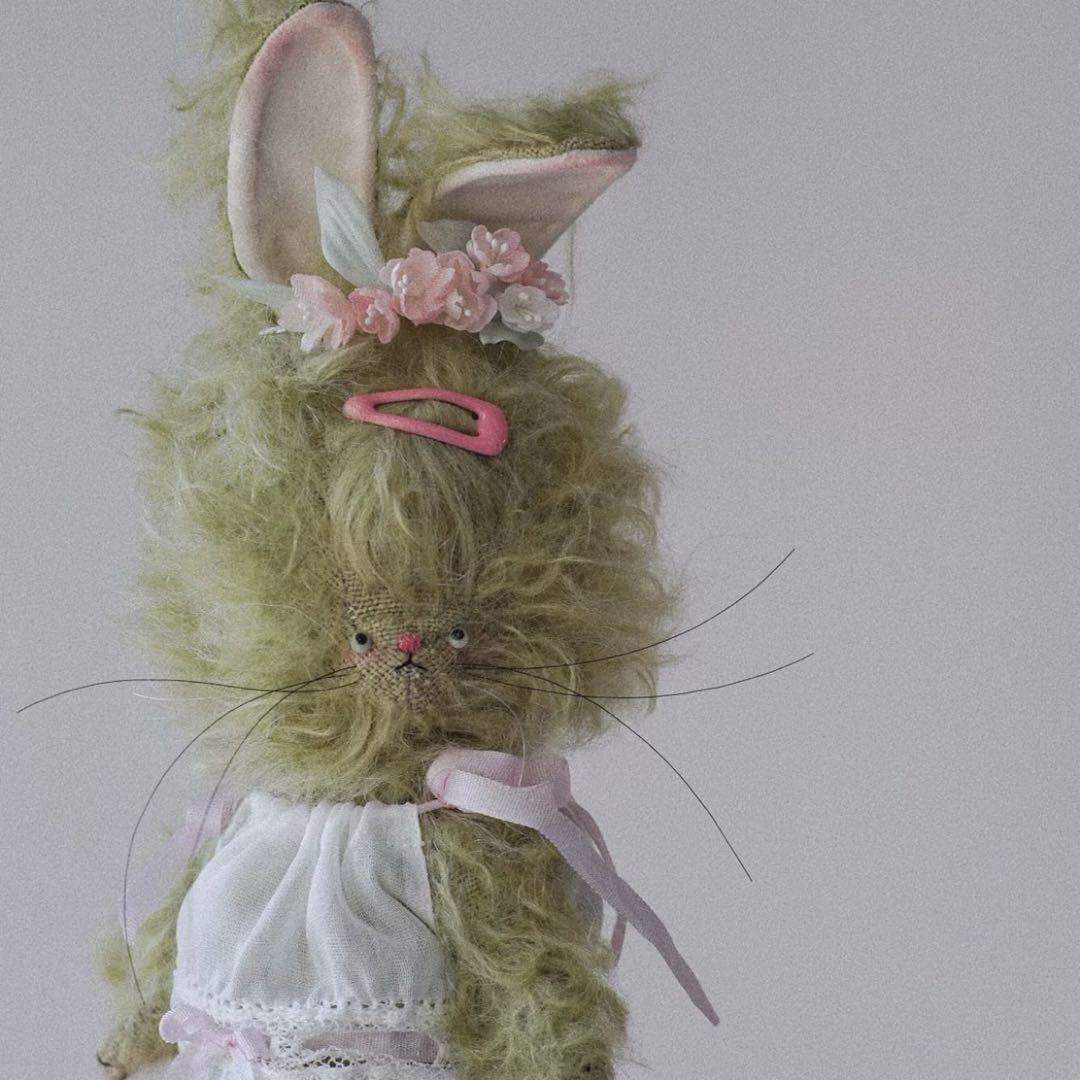 

[USED] Artist s Plush Toy Handmade Teddy Bear Matcha Rabbit