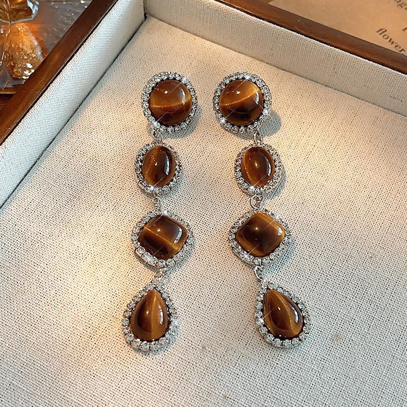 

Ретро сережки-пусети з Тигровим Оком бурштинового кольору - Елегантні осінньо-зимові прикраси