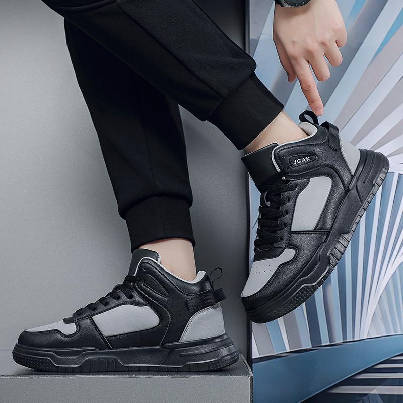 Men’s Sports Shoes Casual Grey Skateboard Shoes White High Top Jogging Sneakers Shoes for Students Over Sized