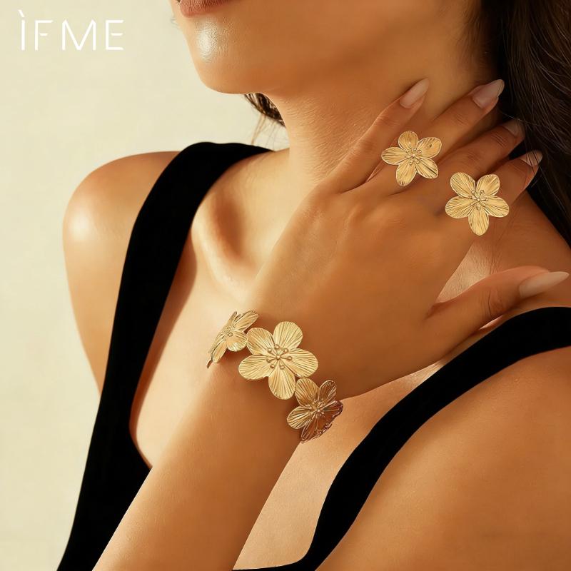 iF ME 3Pcs/Set Fashion Metal Large Flower Splicing Bracelet for Women Trend Open Flowers Bangle Rings Sets Party Holiday Jewelry Gifts