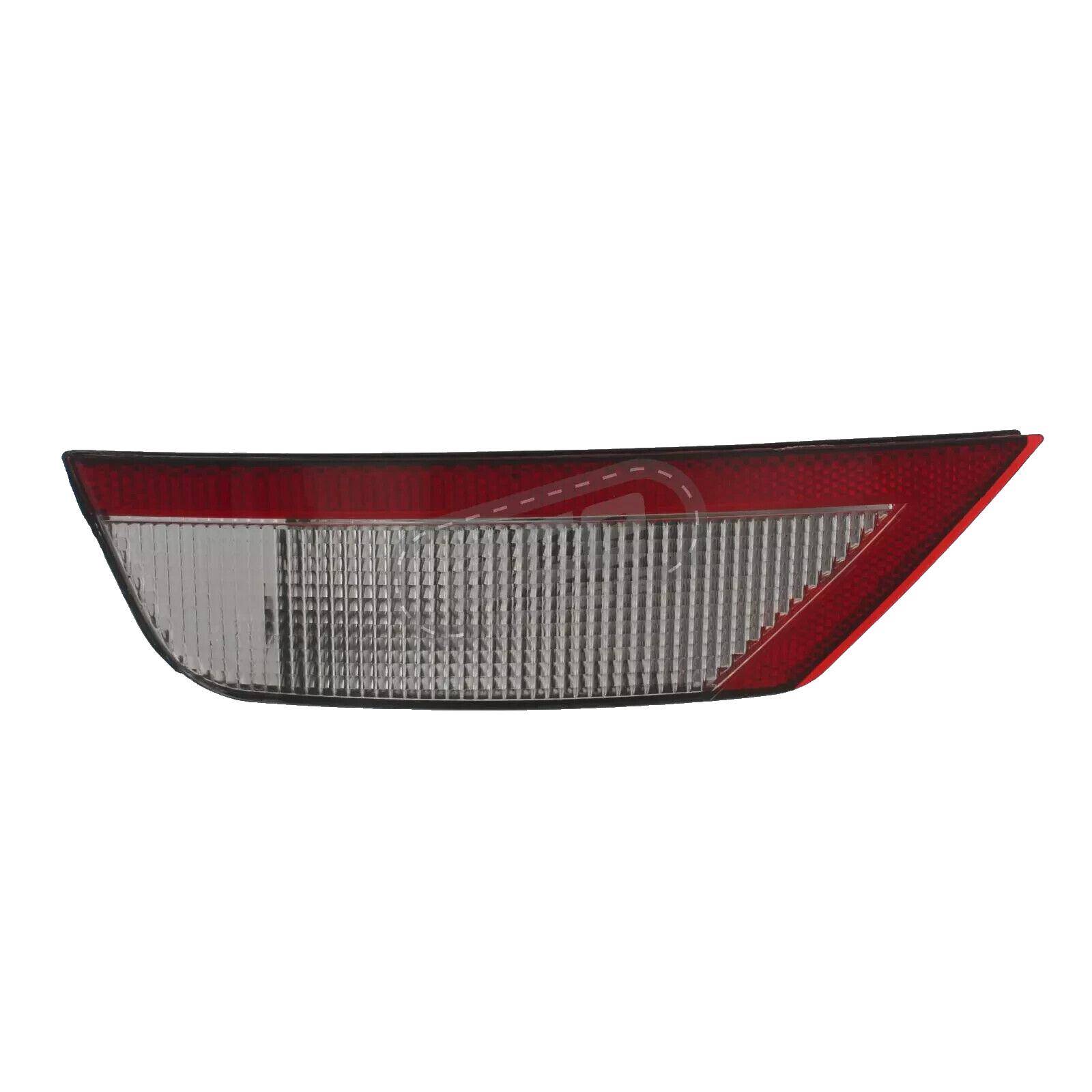 

Brand New Ford Focus MK2 Rear Reverse Light Right 08-12 Clear Lamp Driver RHD