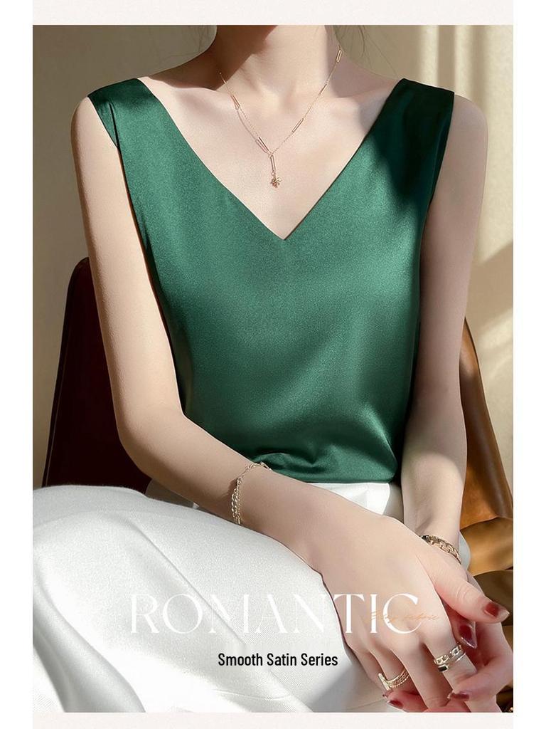Women's V-Neck Silk Satin Camisole Top - Sleeveless Triacetate Base Layer for Spring.