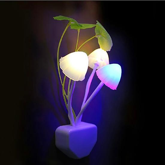 US EU zásuvkový adaptér LED noční lampa Discolor Light Sense Control Mushroom Lamp
