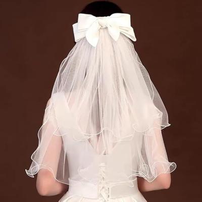 קליפס פפיון שיער לכלה פנינה לבנה עם הינומה קצרה לחתונות ואביזרי נשים