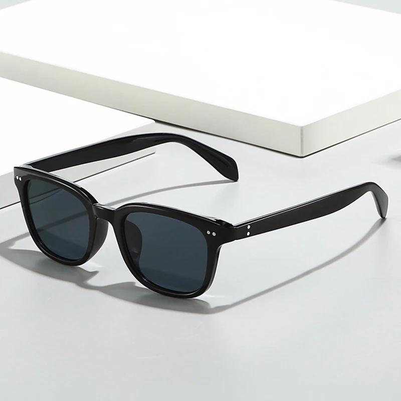  Fashion Square Rivets Men Sunglasses Shades UV400 Retro Women Jelly Color Sun Glasses