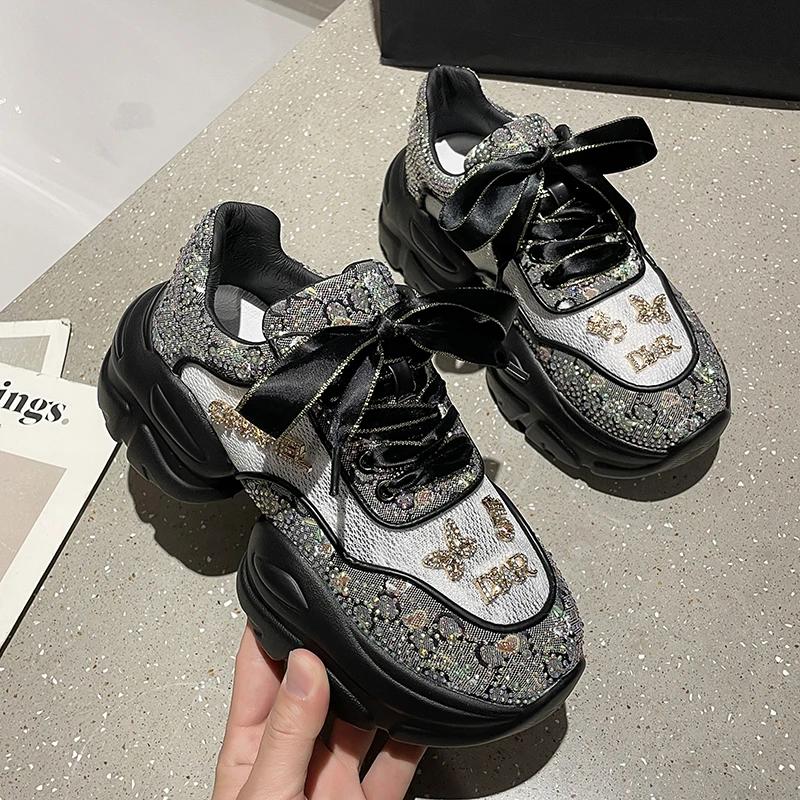 

Женская обувь Новые женские кроссовки со стразами Бриллиантовые дышащие Роскошные дизайнерские Повседневные кроссовки на толстой подошве Обувь Mujer Sneakers 35