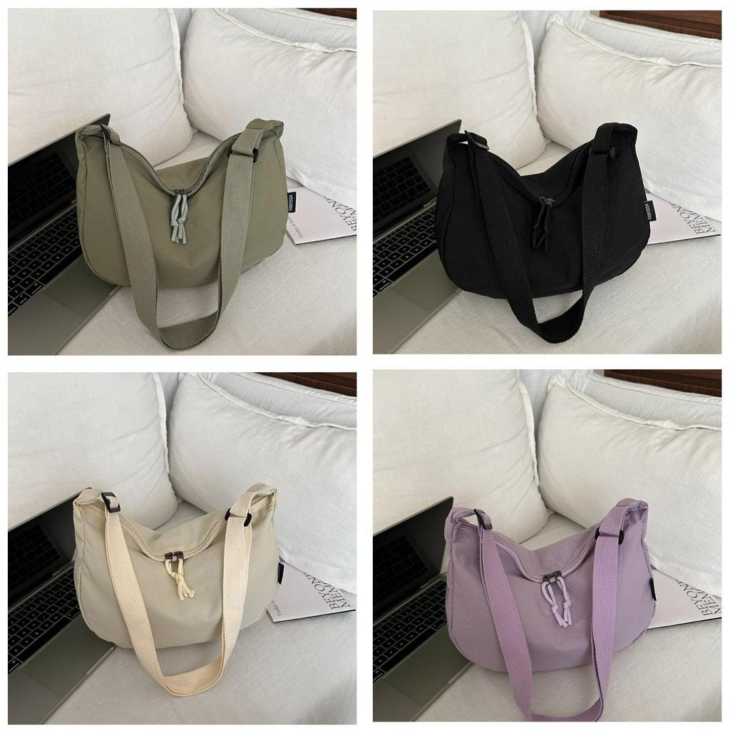 Casual Canvas Tote Bag For Women With Zipper Closure And Street Style For Daily Use