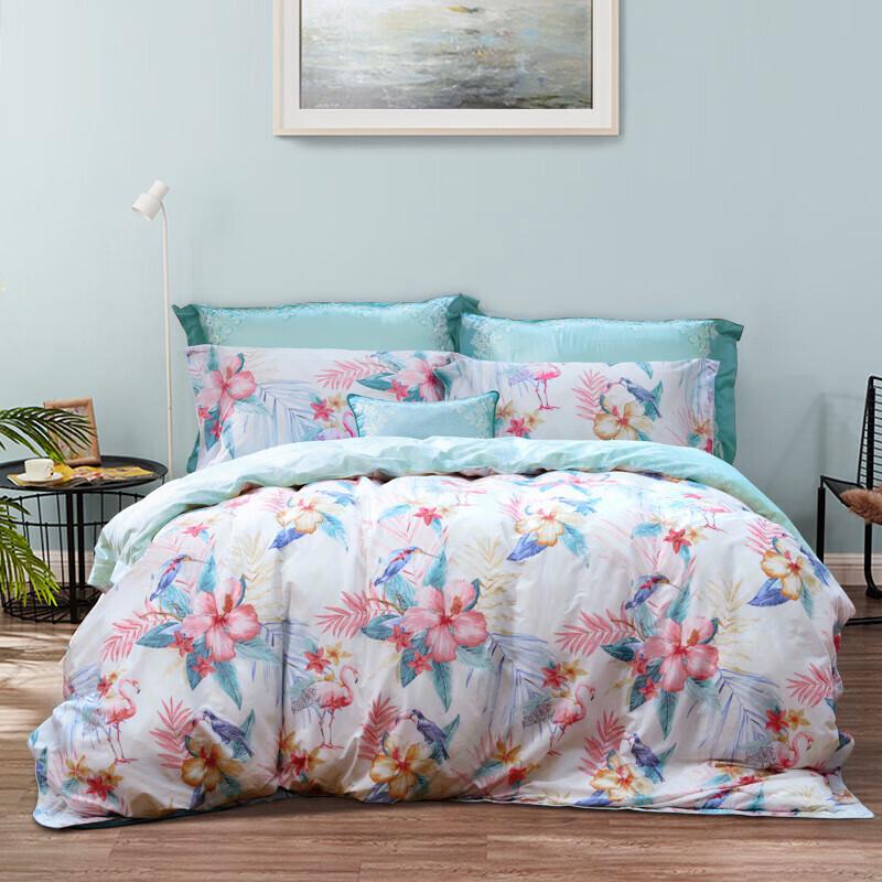 FUANNA Artistic Time 4-Piece Polyester Comforter Set