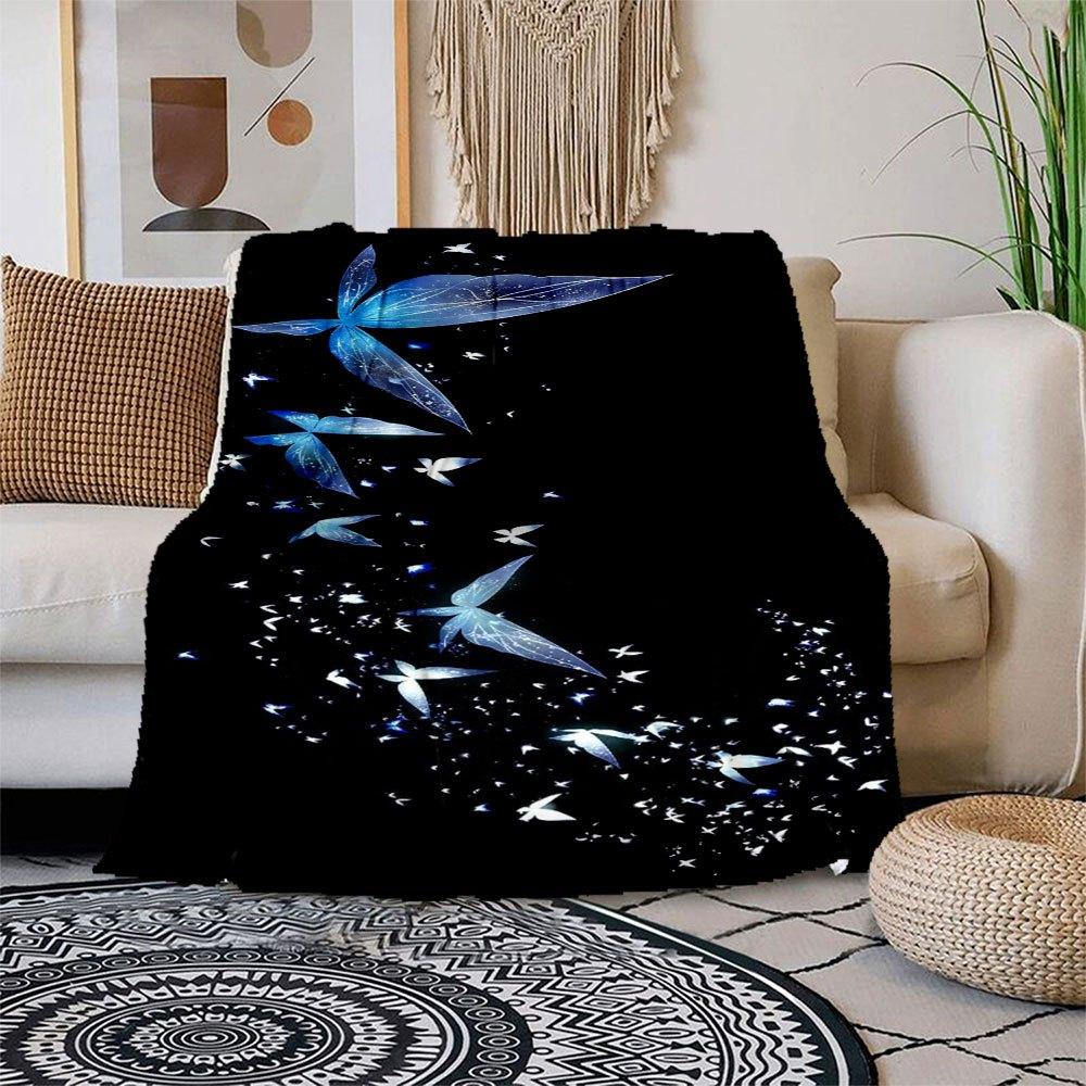 

Glowing Butterfly Wall Stickers - Fantasy Art Decor for Kids Room, Bedroom, Living Room, Nursery, Playroom, Bathroom, Office, Party Decorati 150x180cm