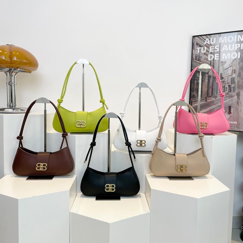 Stylish Mid-sized Urban Minimalist Pu Baguette Shoulder Bag For Everyday Use