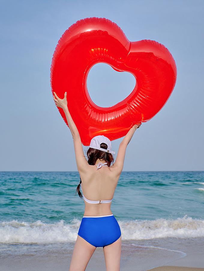 Wikeunain Large Water Play Tube With Heart Design