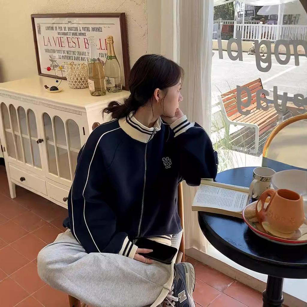 Women's Stand Collar Zip Up Baseball Jacket Loose Fit Color Striped Vintage American College Casual Long Sleeve Sweatshirt Coat