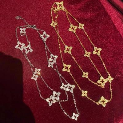 Four-leaf Clover Necklace Rhombus Flower Sweater Chain Accessible Luxuryclassy Flower Accessories