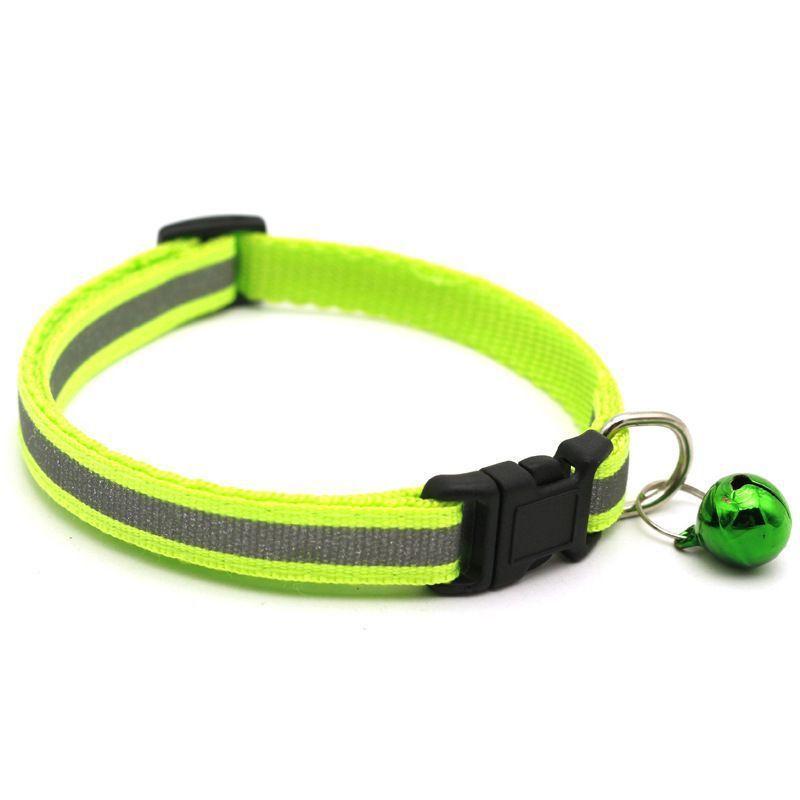 

Glow in the Dark Pet Collar Adjustable Safety Collar for Dogs and Cats Durable Material Lightweight Design Secure Fit Prevents Loss One Size