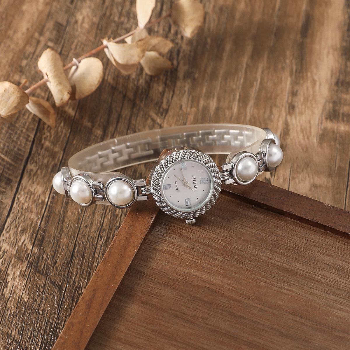 

Женские часы с имитацией жемчуга и браслетом, кварцевые наручные часы Warch Ladies серебряный