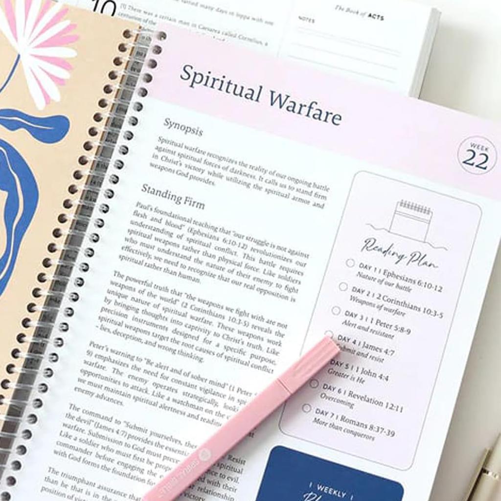 Bible za rok: Padesátidvotýdenní studijní průvodce Biblí pro ženy, Spirálový studijní deník, Krásný rok v Bibli((Velikost A4) 1ks)