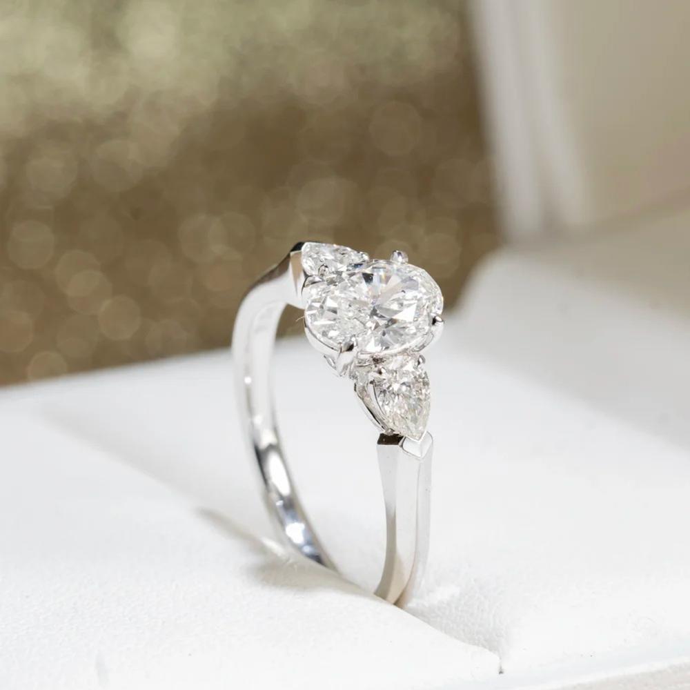 OEVAS Ovaler Schnitt 1,5 Karat Moissanit Ring 100% S925 Silber Für Frauen Ehering Feiner Schmuck