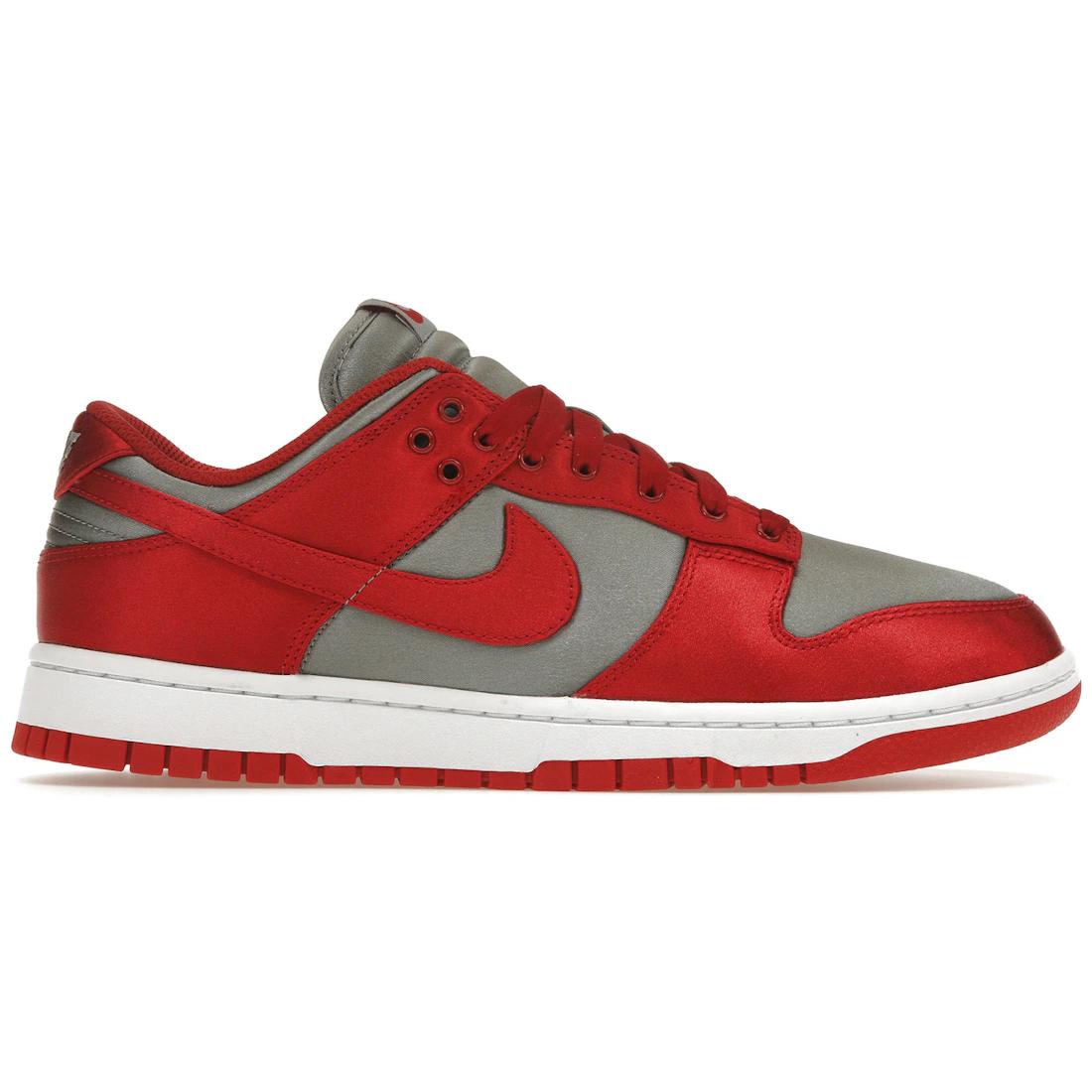 

Sneaker Nike Dunk Low UNLV Satin (Women s)(DX5931-001) 35.5