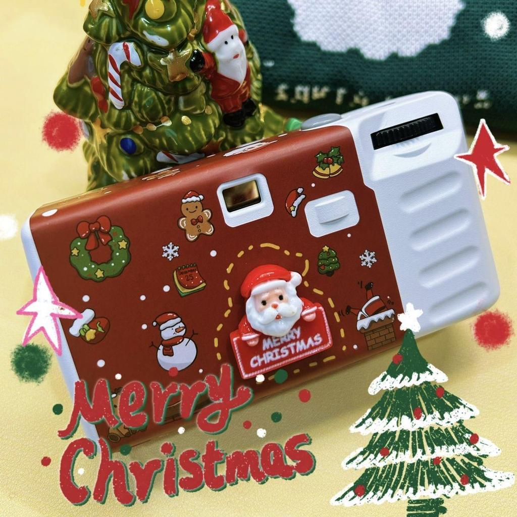 Christmas Retro 3D Sticker Disposable Camera & Scented Candle Gift Set