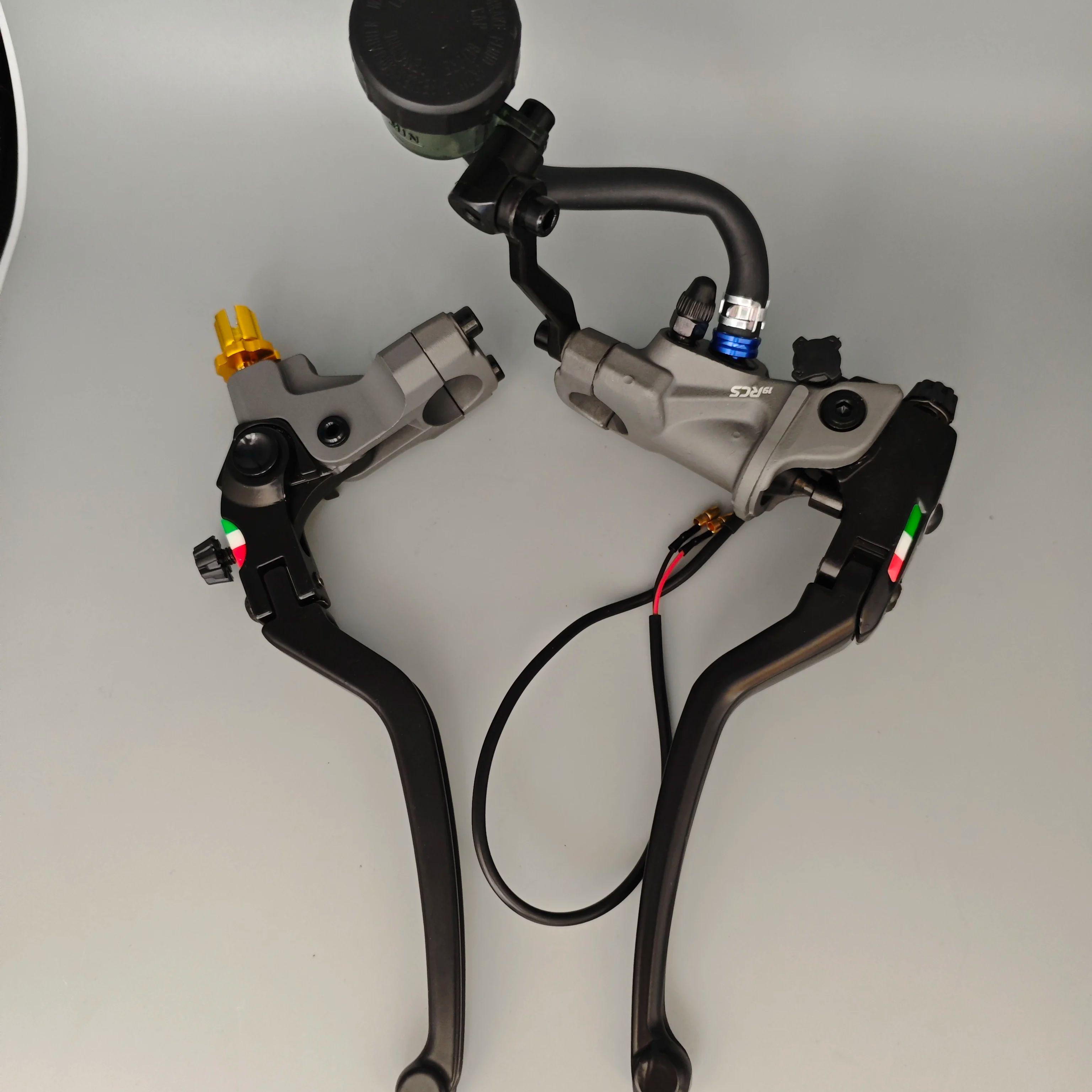 

Adjustable CNC Aluminum Alloy Motorcycle Brake Levers Right Clutch Pump Handle Modified Hydraulic Pump темно серый