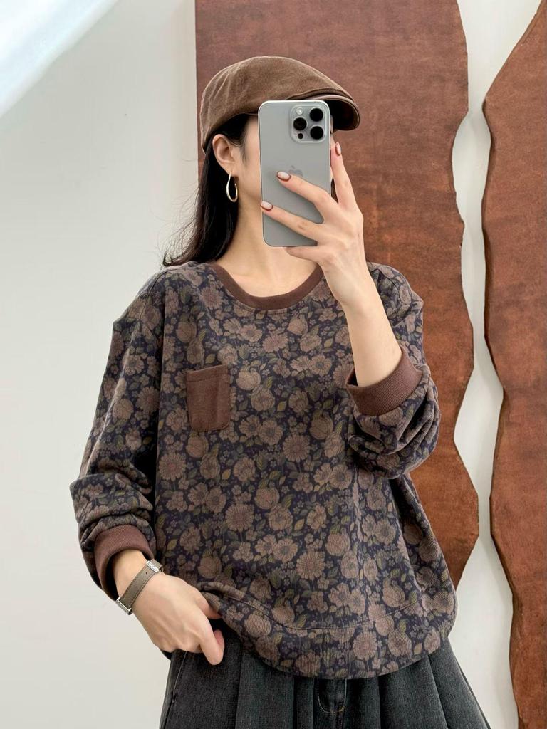 2026 Spring Artistic Printed Round Neck Loose Casual Women's Sweatshirt