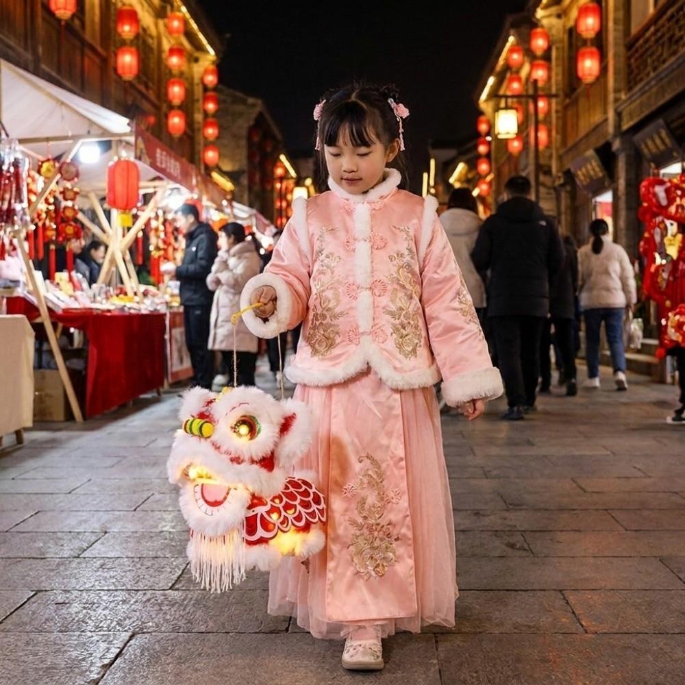 Chinese Style New Year Lion Dance Lantern Traditional Luminous Lantern Toy Festival Atmosphere