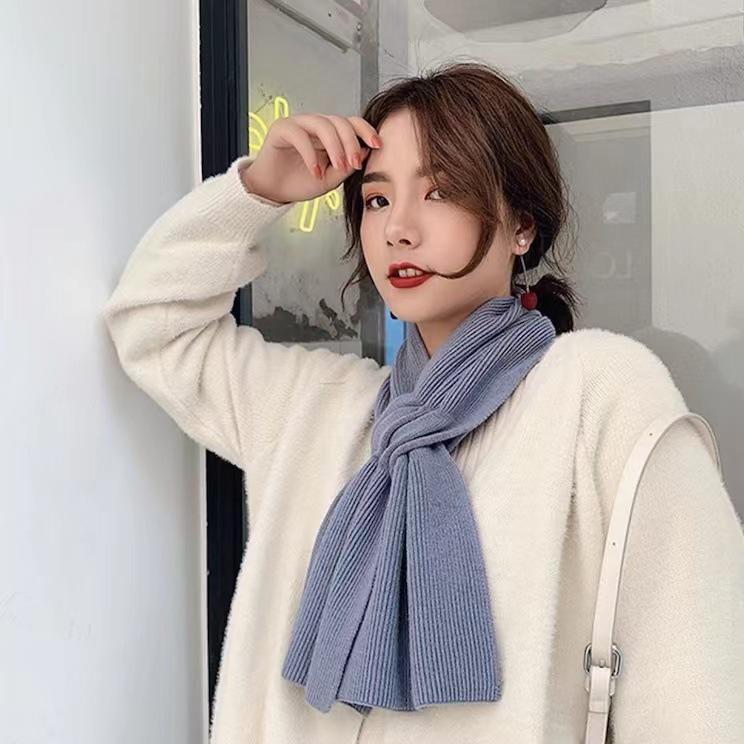 Korean Style Beige Grey Knit Wool Women's Winter Scarf: Short, Versatile Neck Protector