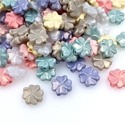 10 Stück Macaron einfarbig Acryl vier Blätter Gras lose Perlen Anhänger für die Herstellung von Halsketten und Armbändern