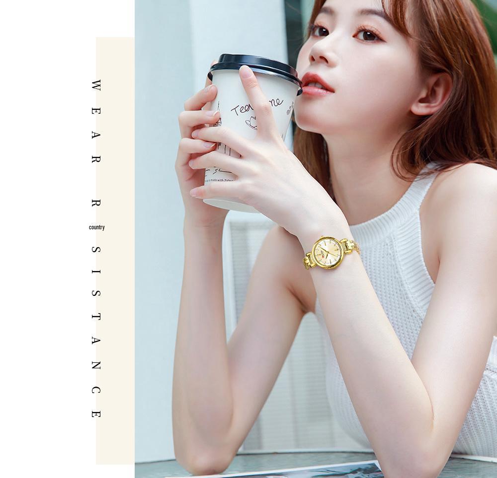 CURREN 9098 Women's Waterproof Quartz Casual Steel Band Wristwatch