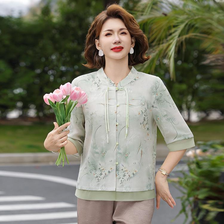 

Chinese Style Summer Shirt for Mothers - Elegant Three-Quarter Sleeve Top for Middle-Aged & Elderly Women 3XL [Recommended 115-130 kg] зелёный