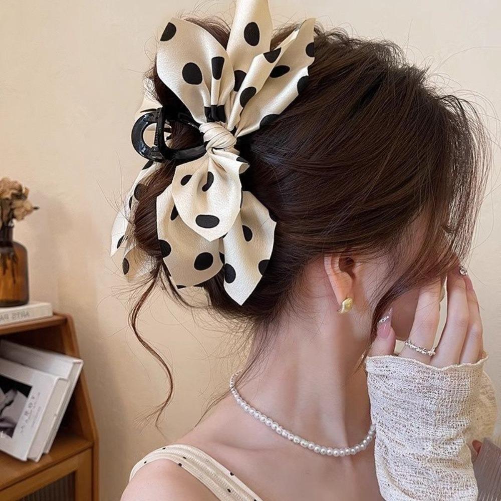 1pc French Black and White Polka Dot Bow Shark Sweet and Cute Clip Three-dimensional Fabric Grab Clip High-end Feel Head Clip