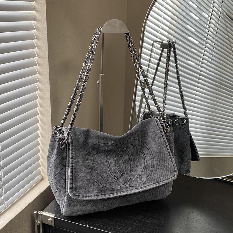 

Large capacity denim chain bag women s summer high-end sense simple new portable tote bag armpit bag handbag 28*13.5*21