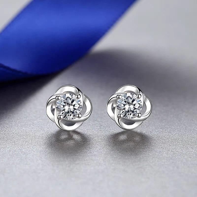 

S999 Sterling Silver Stud Earrings Clover Pure Silver Earrings Niche Temperament Valentine s Day Birthday Gift Girlfriend Wife Lucky Windmill Earrings White