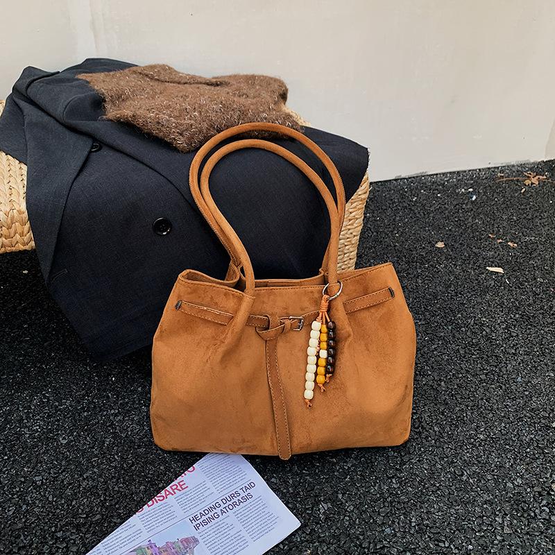 Large Capacity Suede Bag Women's Autumn and Winter 2025 New Versatile Casual Shoulder Bag Student Class Tote Bag